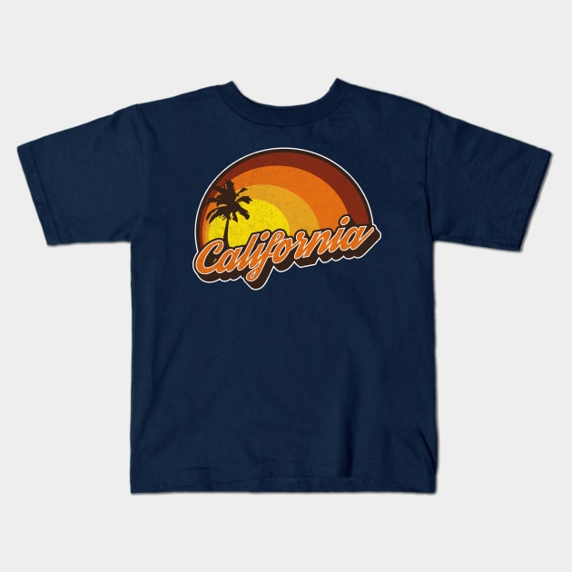 California Sunset Vintage Style Kids T-Shirt by Styleuniversal